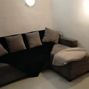 https://virginie-location-provence.fr-provencehotel.com